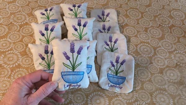 Lavender Sachet Machine Embroidery 151329_1.123.1