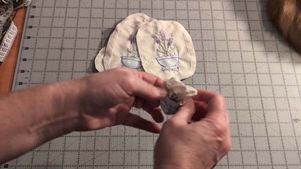 Lavender Sachet Machine Embroidery 151329_2.14.1