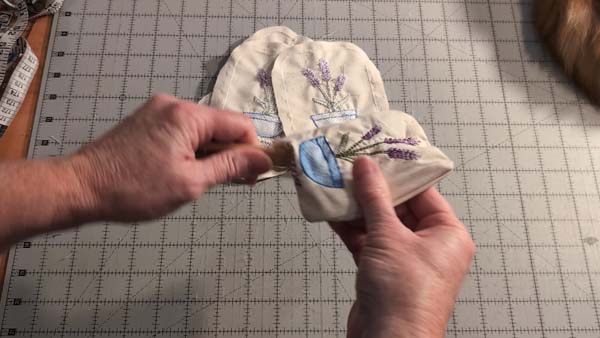 Lavender Sachet Machine Embroidery 151329_2.14.2