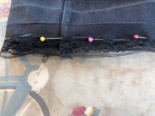 Lengthen Pants Pin overlapping