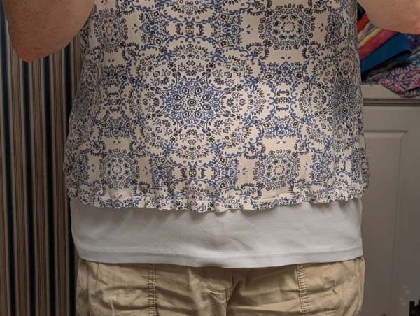 Lengthened Tshirt Method 1 12 Finished on Model