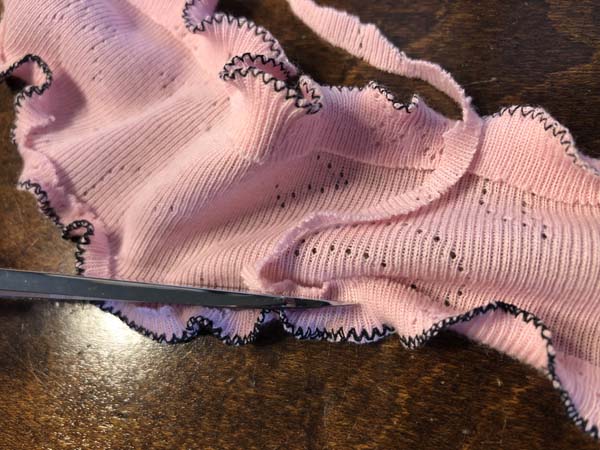 Lettuce Hem 11 Trim Seam