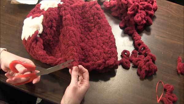 Loop Yarn Criss-Cross Scarf - Cut Loop