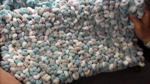 Loop Yarn Loopy Stitch Tutorial - Finished Stitches