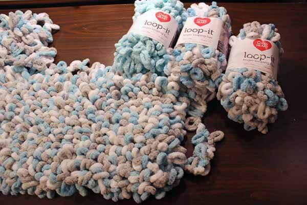 Loop Yarn Loopy Stitch Tutorial - Supplies