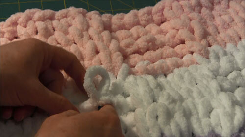 Loop Yarn Textured Blanket Missed a Loop