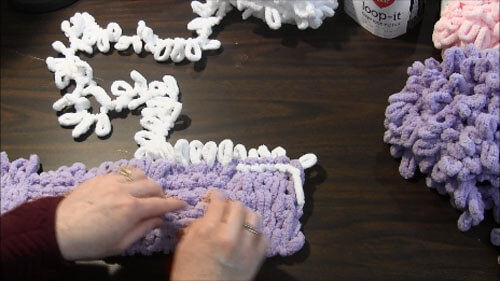 Loop Yarn Textured Blanket Next Stitches in New Color