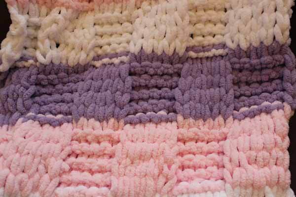 Loop Yarn Textured Blanket Tutorial Close Up