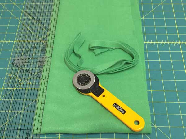 Loopy Fleece Boa Cut Loops.JPG