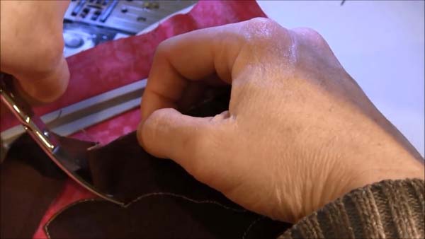 Machine Applique Embroidery Tutorial 15 Curved Scissors Good for corners