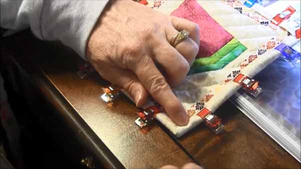 Machine Binding a Pot holder - Mitered Corners