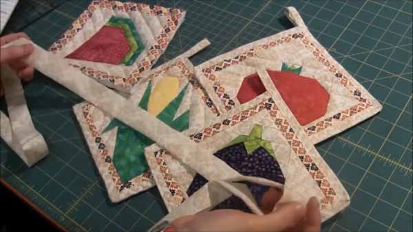 Machine Binding a Pot holder - Double Fold Binding