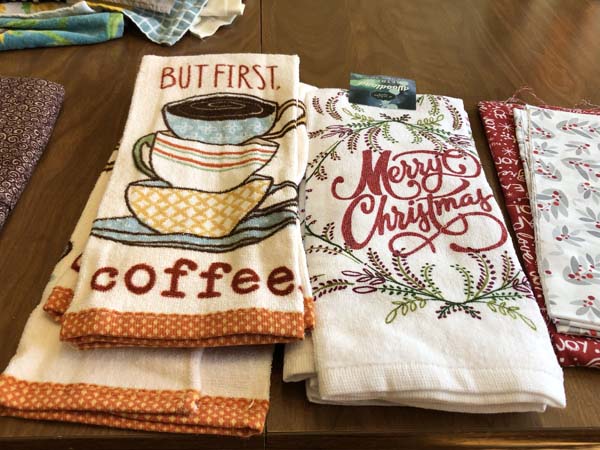 Machine Embroider Towel Topper Towels Purchased at Store