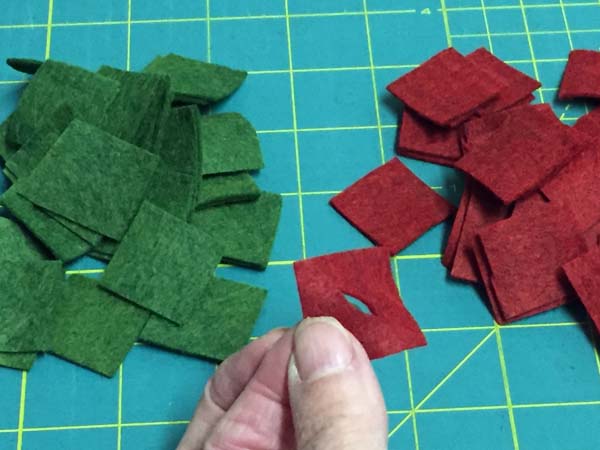 Mini Wreath Ornament Showing Center Hole