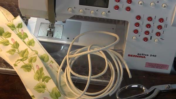 Mothers Day Pillow with Cording Fabric and Cord