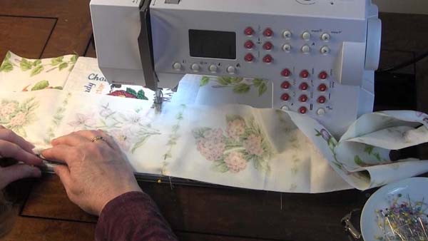 Mothers Day Pillow with Cording Pin Side Borders