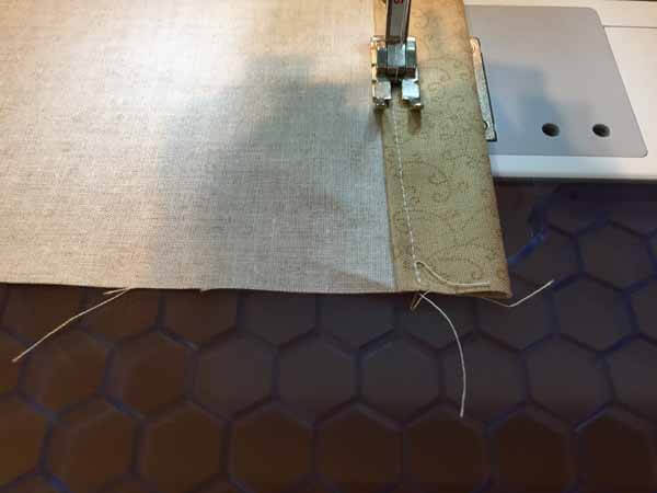 Nine Patch Pillow - Sew Edge