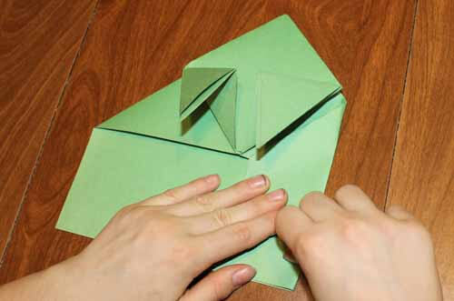 Origami Frog: Step 11