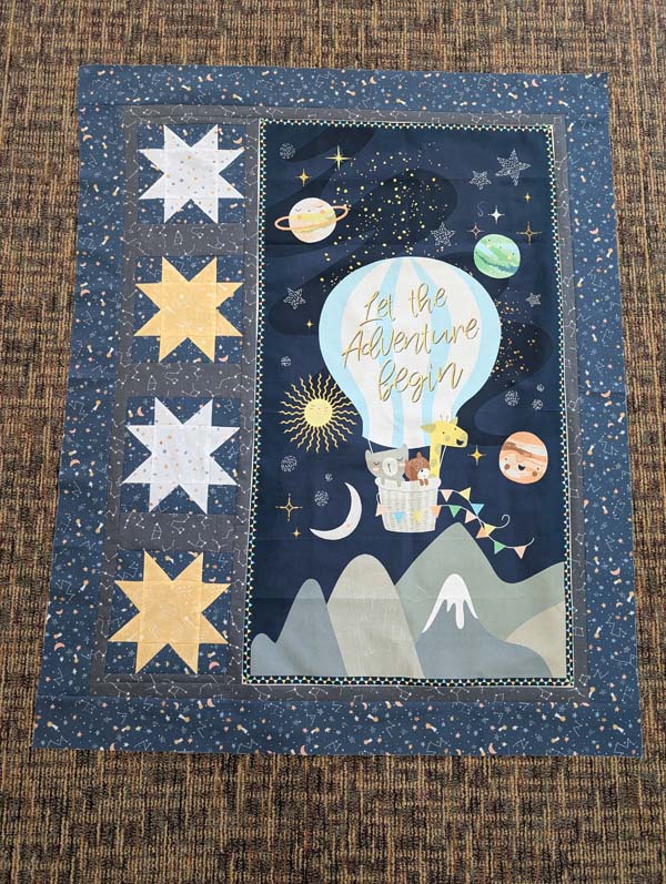 Panel Playtime Quilt with Sawtooth Star Balloon