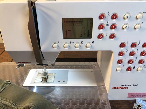 Patch Holes By Pockets In Pants Set Machine For Darning Stitch