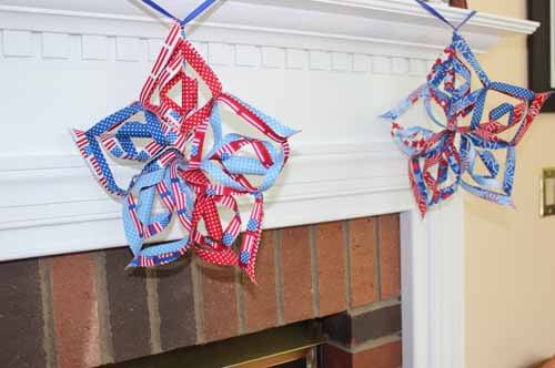 Patriotic Star Garland - Two Stars Closeup