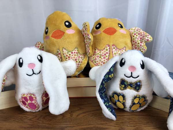 Peekaboo Chick Closeup Two Bunnies Two Chicks