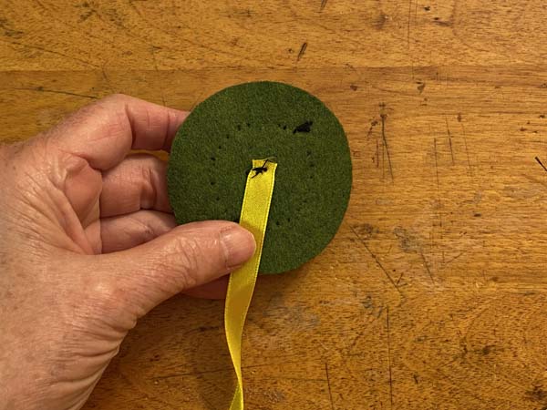 Penny Rug Flower Bookmark 15 Stitch On Ribbon