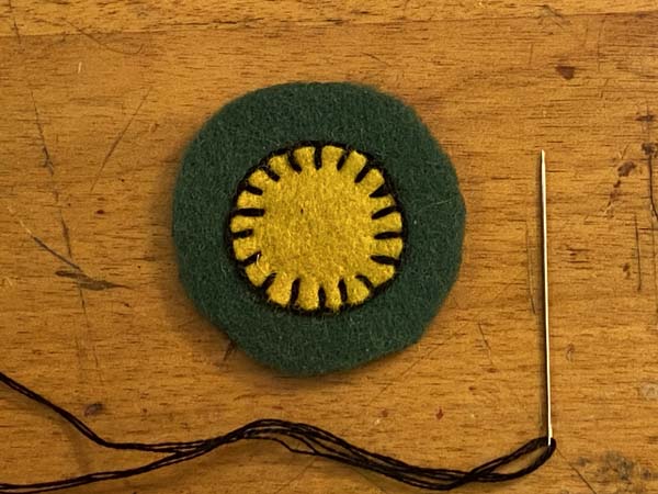 Penny Rug Ornament 19 First Circle complete