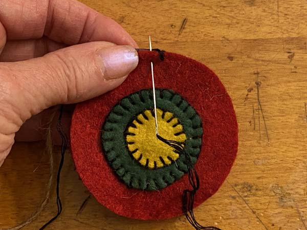 Penny Rug Ornament 29 Next stitch