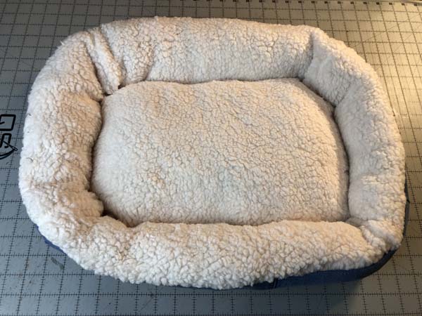 Pet Bed Openings Sewn Closed