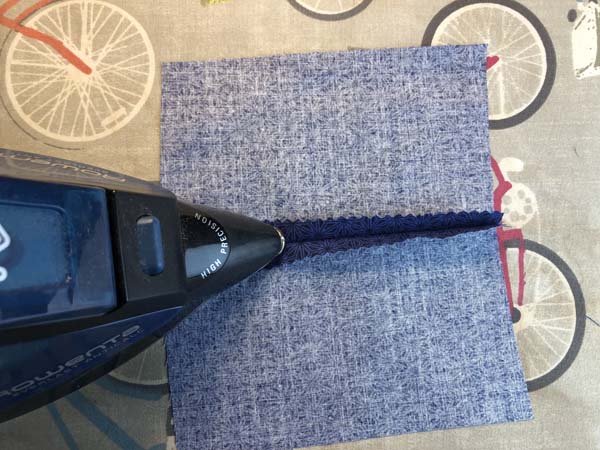 Pinked Seam 9 Press seam open