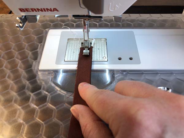 Piping with Zipper Foot 2 Under Zipper Foot