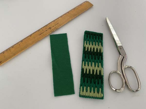 Plastic Canvas Bookmark Finish 2 Cut Felt