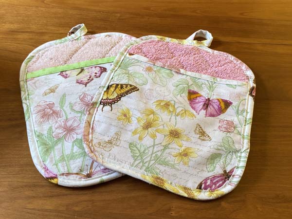 Pocket Towel Potholder 28 Two Finished