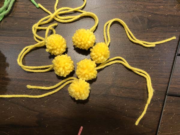Pom pom Tree Wreath Yellow Poms