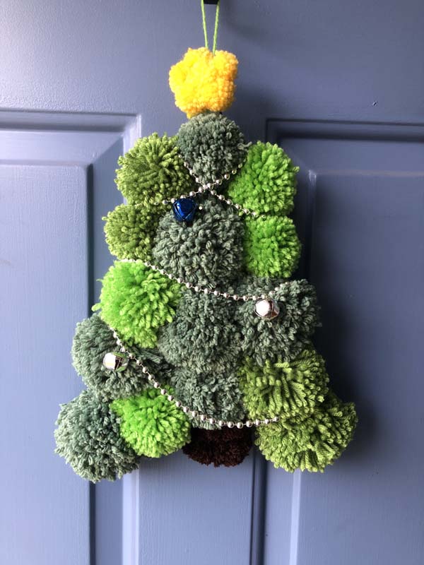 Pom pom Tree Wreath with Beads