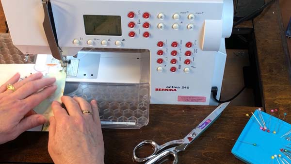 Propeller Block Sew On Side Triangle