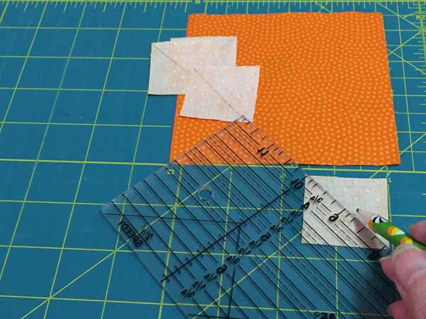 Halloween Craft - Pumpkin Mark Corners