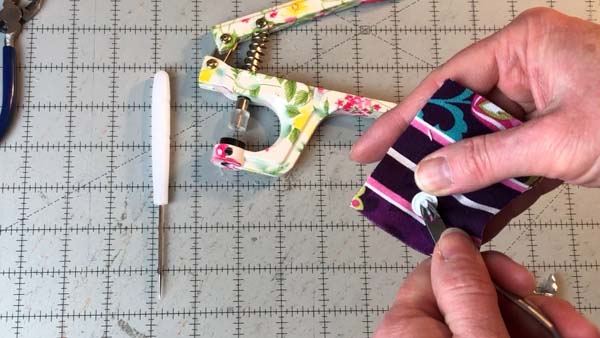 Remove Kam Snaps Cuticle Trimmer Remove Male Remaining