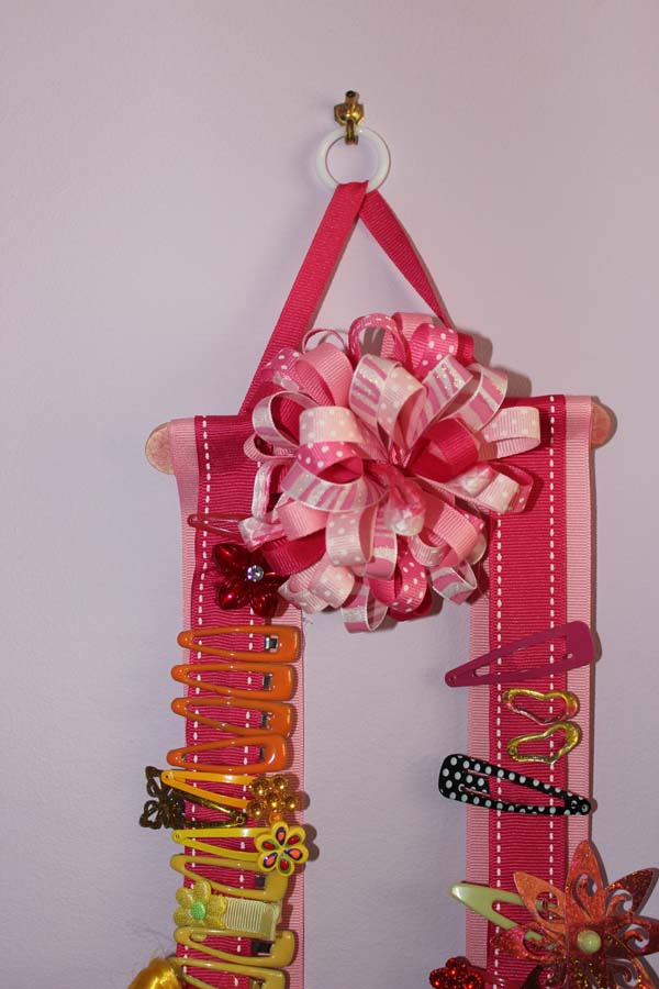 Ribbon Hair Bow Holder Pink Closeup