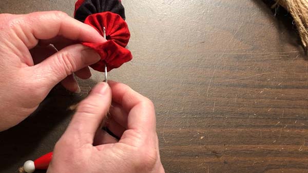 Santa yo yo ornament Thread Yo yo