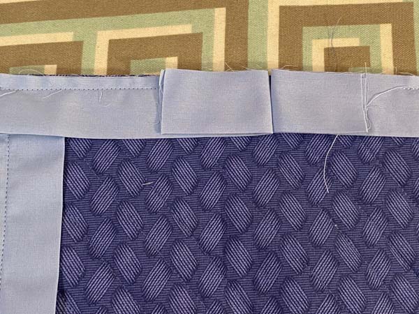 Selvage Mug Rug Binding Ends Meet in Center