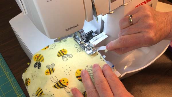 Serger Bib 11 Trim Quarter Inch Off