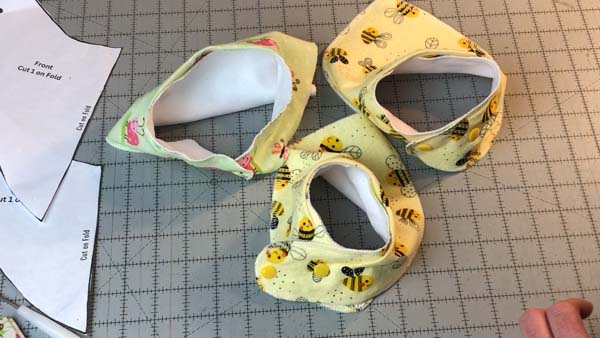 Serger Bib 23 Finished Bibs Showing Different Sizes