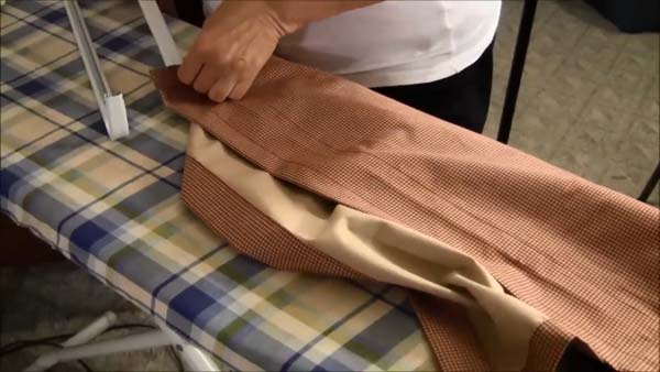 Sew a Kitchen Curtain _1.1.20