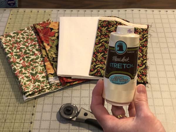 Sew a Napkin Stretch Thread