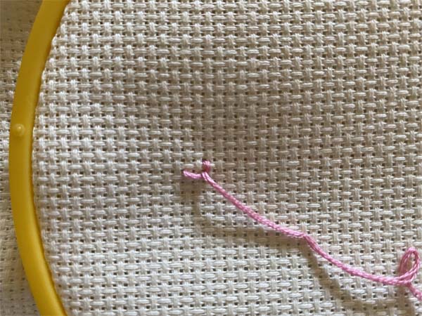 Short Long Blanket 4 Pull thread