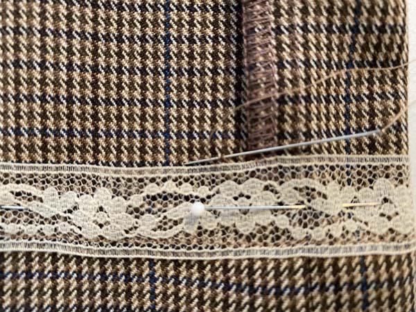 Shorten Dress Pants Pick up single strand