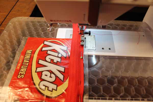Snack Wrapper Zipper Bag - Sew Zipper