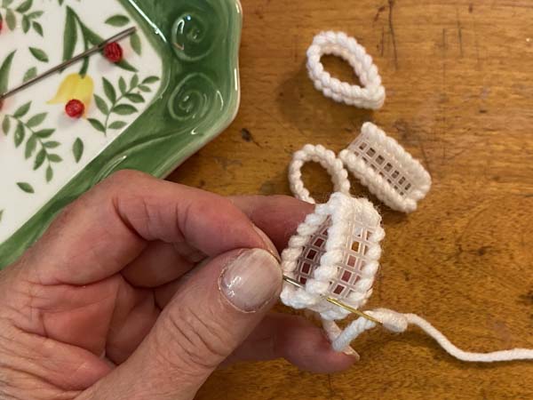 Snowflake Christmas Ornament pull through add two beads